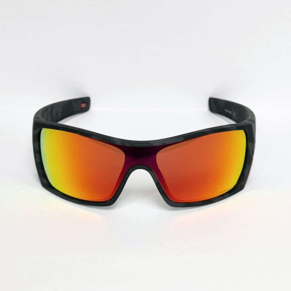 Oakley OO9101-62 (Batwolf)
